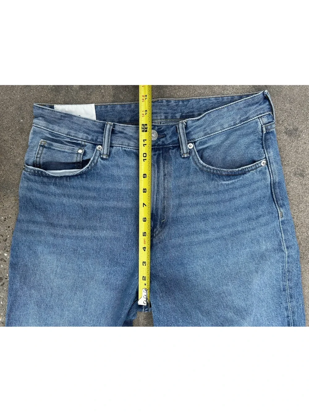 H&M 90’s Baggy Denim Blue Jeans Size 32W x 32L  Cotton Light Fading Loose Fit